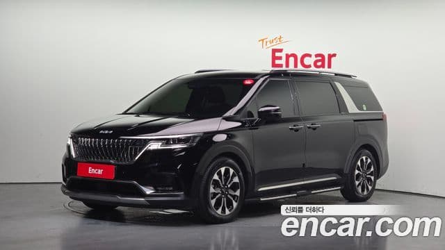 Kia Carnival 2022 — ფოტო 1/20