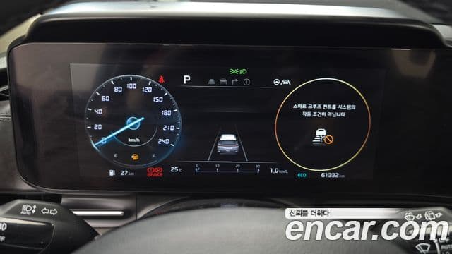 Kia Carnival 2022 — ფოტო 8/20
