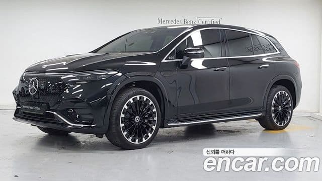 Mercedes-Benz EQS SUV 2023 — ფოტო 4/18