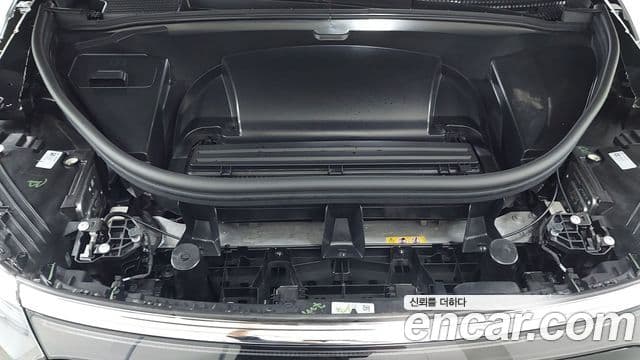 Mercedes-Benz EQS SUV 2023 — ფოტო 15/18