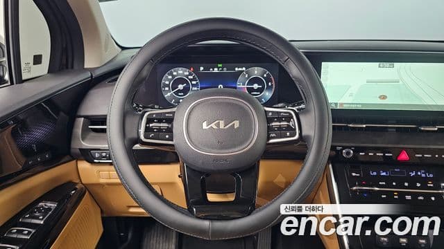 Kia Carnival 2023 — Şəkil 13/20