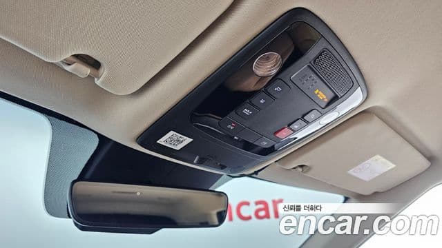 Kia Carnival 2023 — Şəkil 19/20