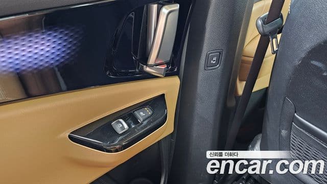 Kia Carnival 2023 — Şəkil 20/20