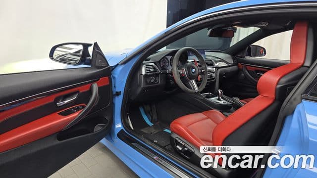 BMW M4 2019 — Şəkil 10/20