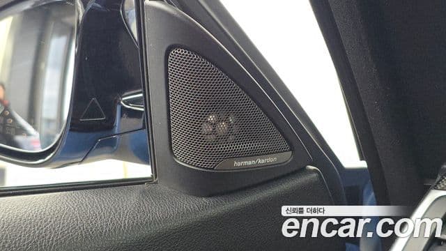 BMW M4 2019 — Şəkil 18/20