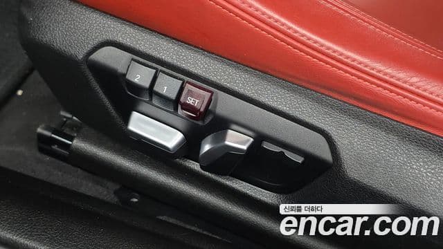 BMW M4 2019 — Photo 14/31