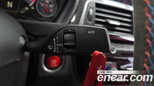BMW M4 2019 — Photo 7/31