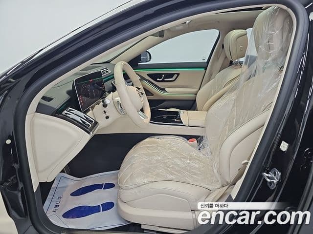 Mercedes-Benz S-Class 2021 — Photo 5/18