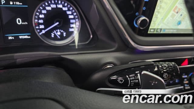 Hyundai Sonata 2023 — Şəkil 17/20