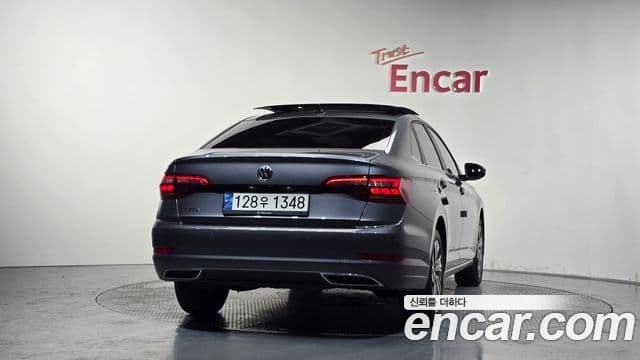 Volkswagen Jetta 2021 — Şəkil 3/20