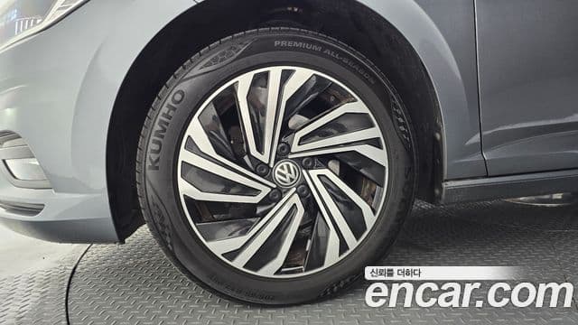 Volkswagen Jetta 2021 — Şəkil 4/20
