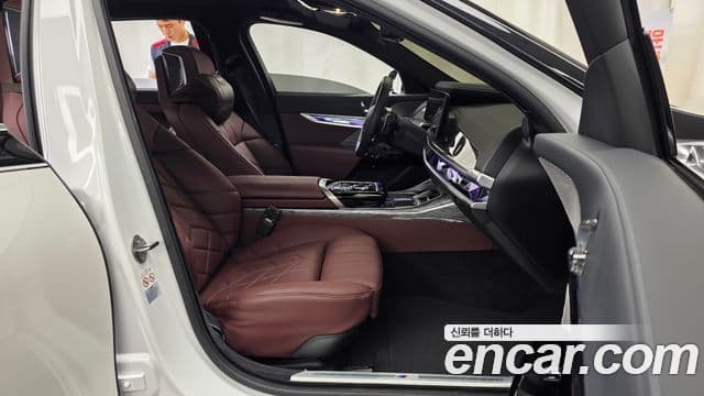 BMW 7 Series 2024 — ფოტო 11/20