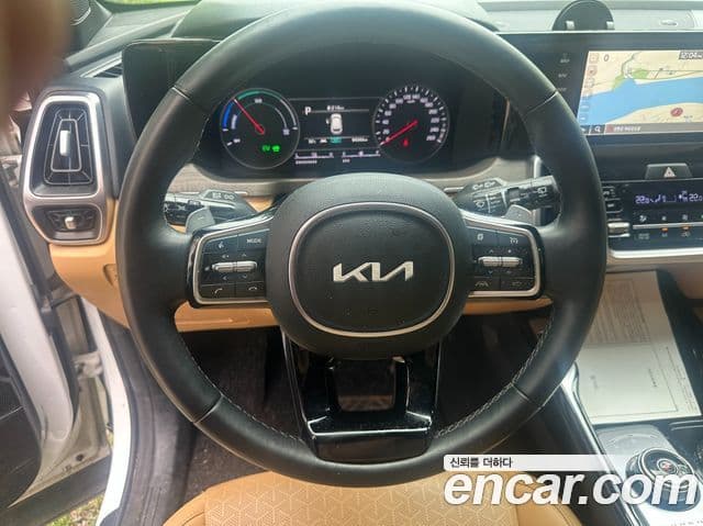 Kia Sorento 2022 — Şəkil 6/10