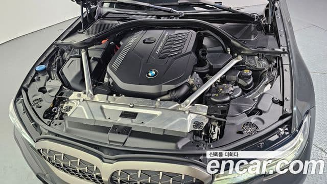 BMW 3 Series 2021 — ფოტო 5/20