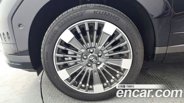Hyundai Santa Fe 2025 — Şəkil 5/20