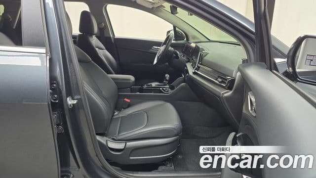 Kia Sportage 2022 — Şəkil 11/20