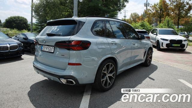 BMW X5 2025 — Photo 6/15