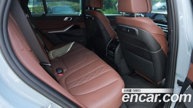 BMW X5 2025 — Photo 12/15