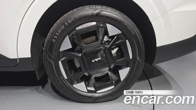 Kia Carnival 2026 — Şəkil 3/36