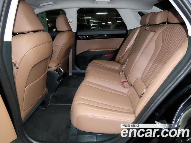 Hyundai Grandeur 2025 — Фото 9/19