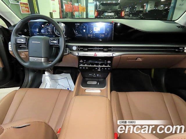 Hyundai Grandeur 2025 — Фото 8/19