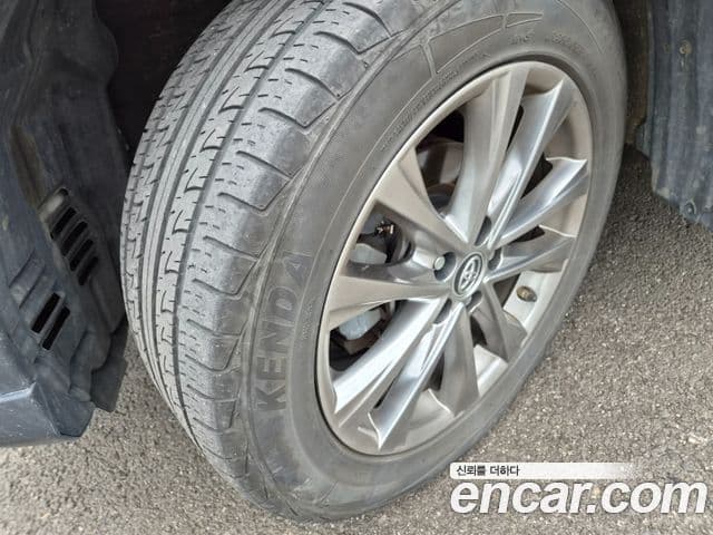 Toyota RAV4 2018 — Şəkil 4/20