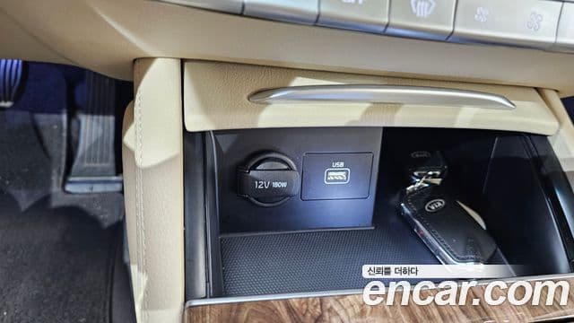 Kia The K9 2018 — Şəkil 27/31