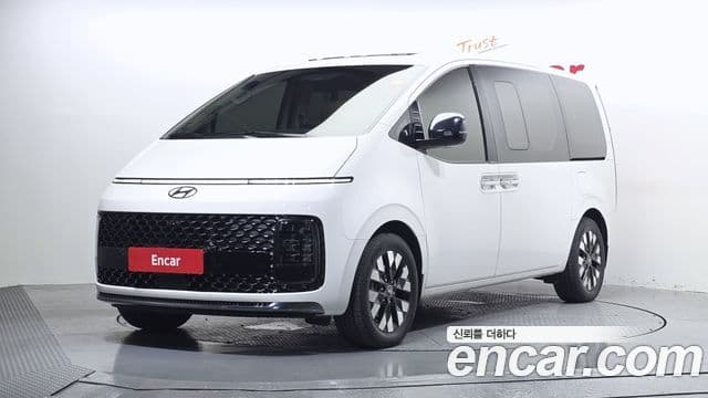 Hyundai Staria 2024 — Şəkil 1/20