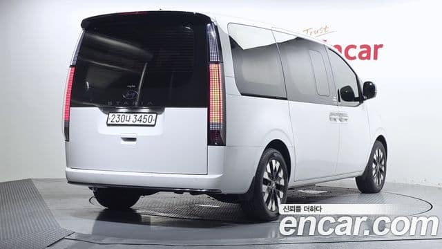 Hyundai Staria 2024 — Şəkil 2/20