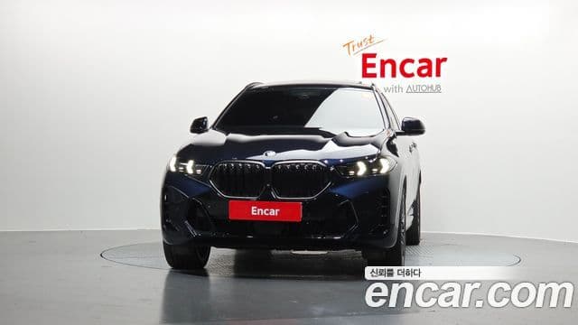 BMW X6 2025 — Photo 11/32