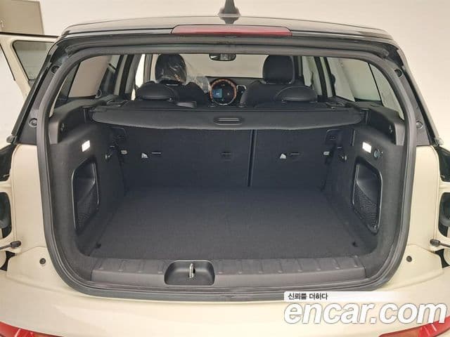 Mini Cooper Clubman 2022 — Şəkil 17/20