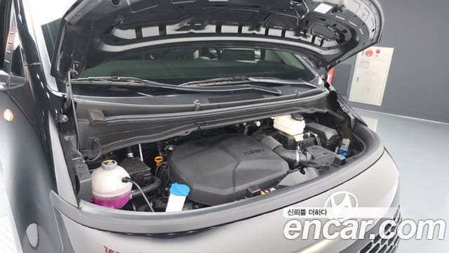 Hyundai Staria 2025 — Şəkil 6/20