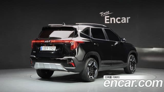 Kia Seltos 2024 — Şəkil 1/20