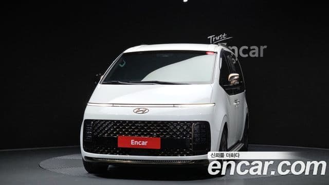 Hyundai Staria 2022 — Şəkil 3/20