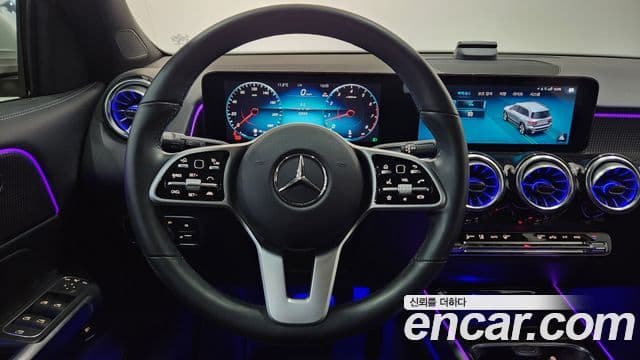 Mercedes-Benz GLB-Class 2021 — Şəkil 19/19