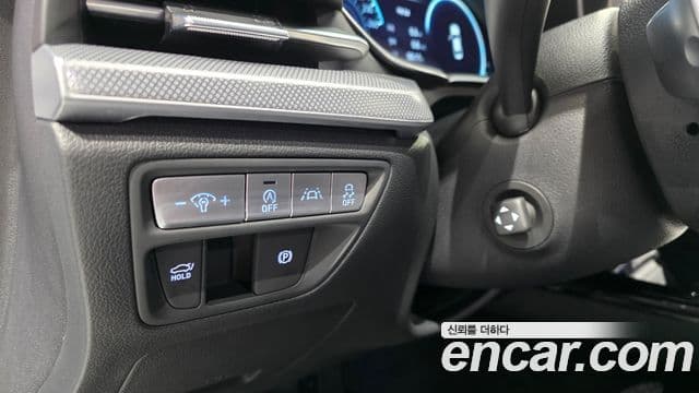 Genesis Electrified G80 2021 — Şəkil 12/20