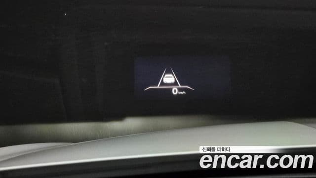 Genesis Electrified G80 2021 — Şəkil 14/20
