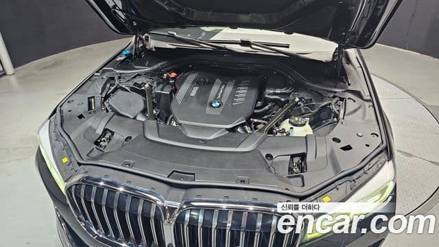 BMW 7 Series 2019 — Şəkil 6/20