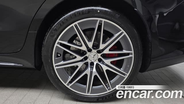 Mercedes-Benz AMG GT 2023 — Photo 9/30