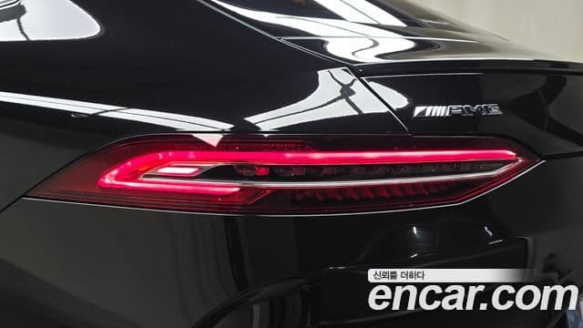 Mercedes-Benz AMG GT 2023 — Photo 27/30