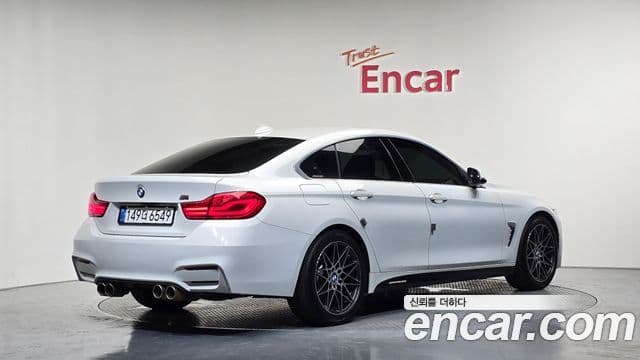 BMW 4 Series 2018 — Фото 2/20