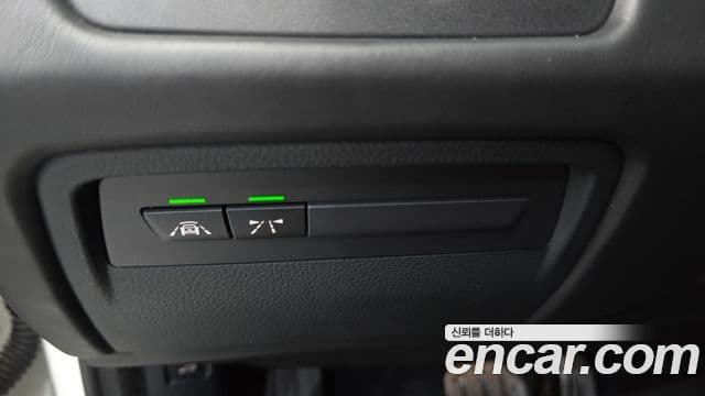 BMW 4 Series 2018 — ფოტო 14/33