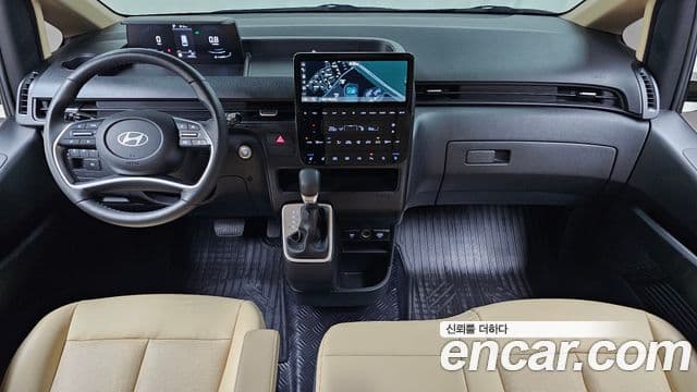 Hyundai Staria 2024 — Фото 7/20
