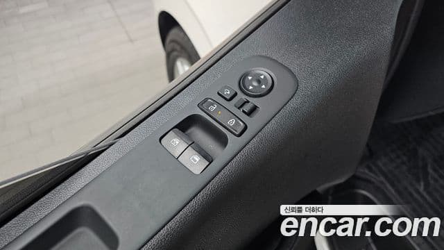Hyundai Staria 2024 — Şəkil 6/31