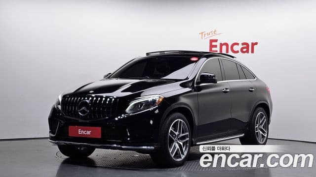 Mercedes-Benz GLE-Class 2018 — Фото 1/20