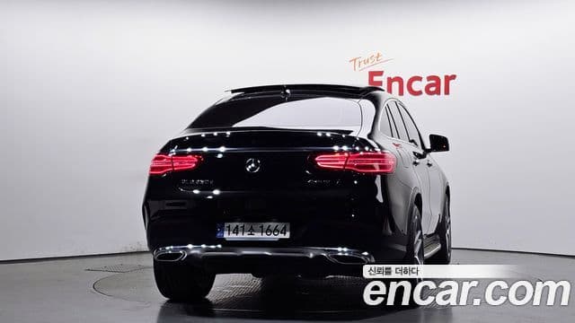 Mercedes-Benz GLE-Class 2018 — Фото 4/20