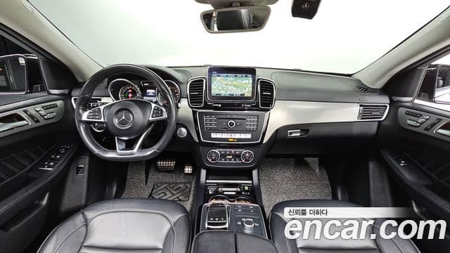 Mercedes-Benz GLE-Class 2018 — Фото 7/20