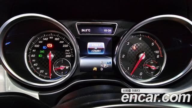 Mercedes-Benz GLE-Class 2018 — Фото 8/20