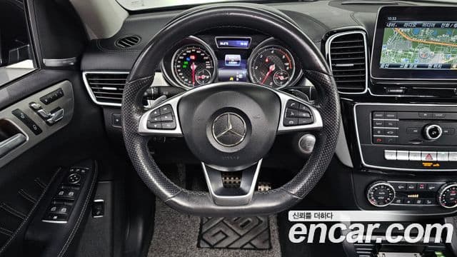 Mercedes-Benz GLE-Class 2018 — Фото 13/20