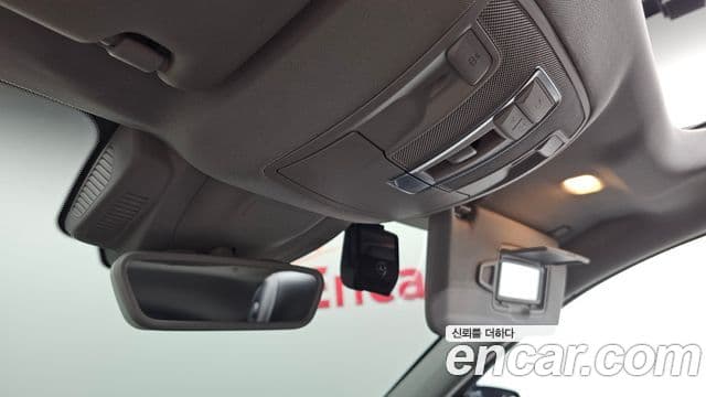 Mercedes-Benz GLE-Class 2018 — Photo 26/30